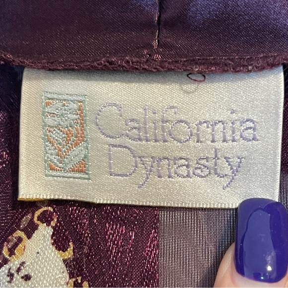 California Dynasty Vintage Kimono Robe Maroon Gold - Picture 4 of 7